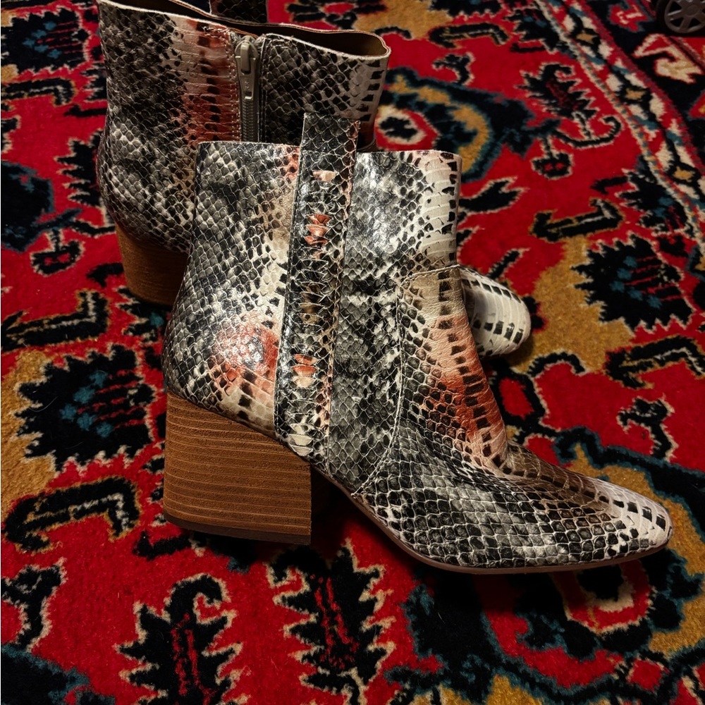 Stylish Snakeskin Ankle Boots